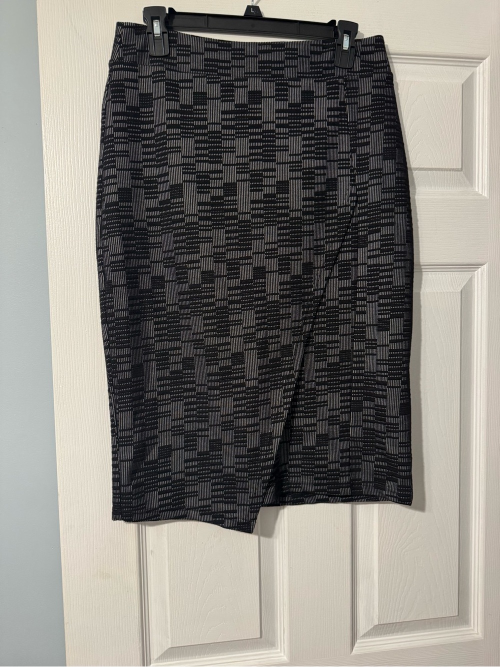 Maje Black and Gray Geometric Pencil Skirt